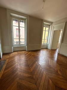 photo For rent Apartment LYON-9EME-ARRONDISSEMENT 69
