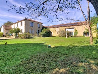 photo For sale House SEISSAN 32