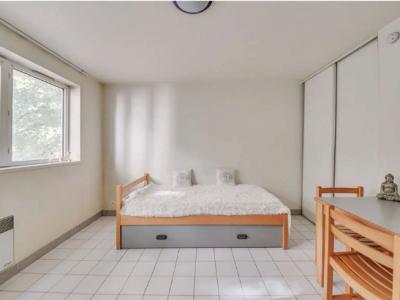 photo For sale Apartment LYON-7EME-ARRONDISSEMENT 69