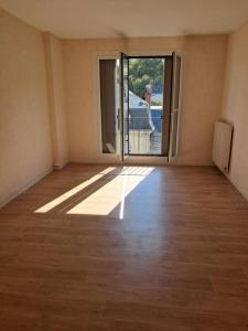photo For rent Apartment CHINON 37
