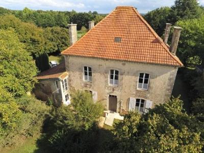 photo For sale House COUHE 86