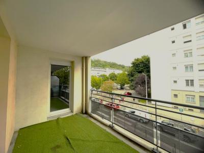 photo For rent Apartment LYON-9EME-ARRONDISSEMENT 69