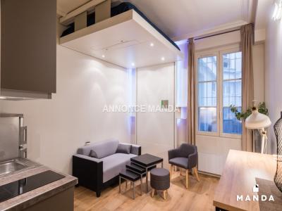 photo For rent Apartment PARIS-18EME-ARRONDISSEMENT 75