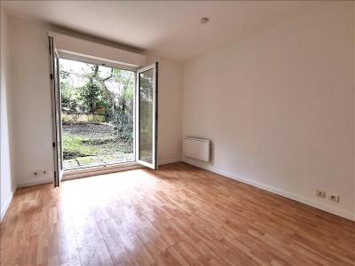 photo For rent Apartment KREMLIN-BICETRE 94