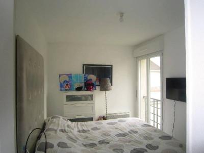 For sale Apartment NEUILLY-PLAISANCE CENTRE VILLE