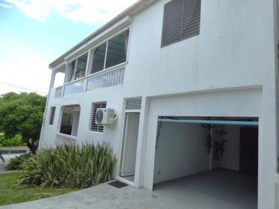 Vente Maison 7 pièces SAINTE-ANNE 97180