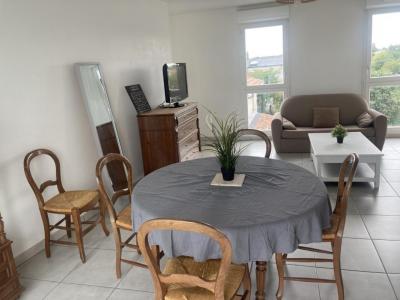 Location Appartement BOUSCAT 