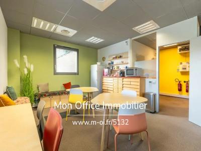 photo For sale Commerce MARSEILLE-15EME-ARRONDISSEMENT 13