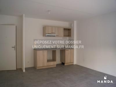Location Appartement 3 pices BORDEAUX 33100