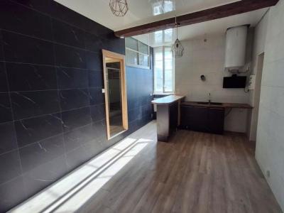 photo For rent Apartment BLAYE 33