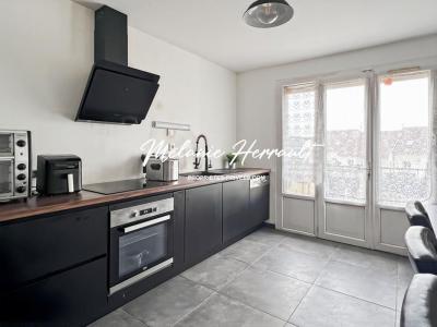Vente Maison 4 pièces CHALLES 72250