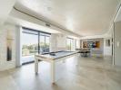 House UZES 