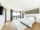 House UZES 