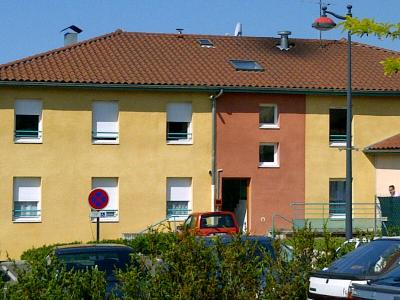 Location Appartement 3 pièces BUSSIERES 42510