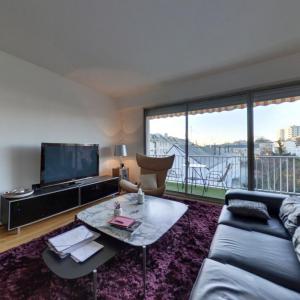 Location Appartement 8 pices NANTES 44000