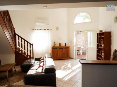 For sale House POSSESSION