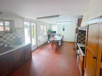 For sale House ISLE-EN-DODON