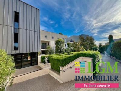 For sale Apartment LATTES 