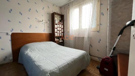 For sale House LOUVRES