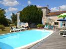 Prestigious house PRISSE-LA-CHARRIERE 