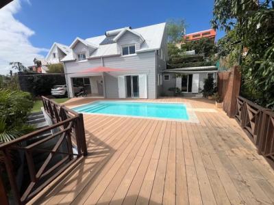 For sale House SAINTE-CLOTILDE