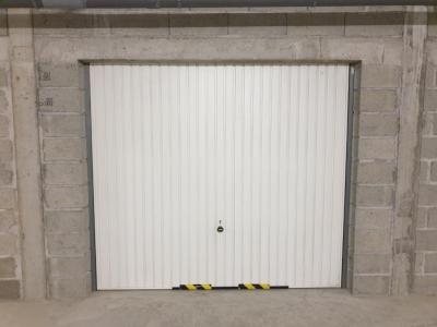 photo For rent Parking PIETROSELLA 20