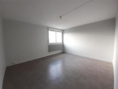 Location Appartement 2 pièces CHAROLLES 71120
