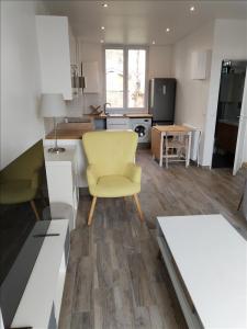 photo For rent Apartment ARCUEIL 94