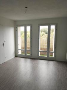Location Appartement 3 pièces CHARLEVILLE-MEZIERES 08000