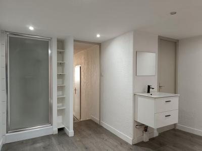 Location Local commercial NARBONNE 11100