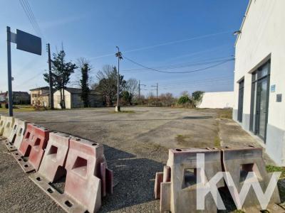 photo For sale Commercial office CAUSSADE 82
