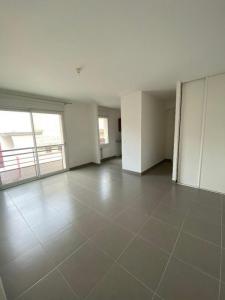 photo For rent Apartment CHILLY-MAZARIN 91