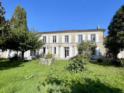 Vente Maison 10 pièces BERNAY-SAINT-MARTIN 17330