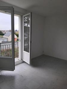 For rent Apartment CHATEAU-RENAULT 