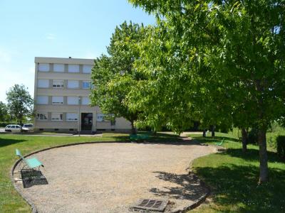 Location Appartement LURCY-LEVIS