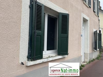 photo For rent House CHUELLES 45