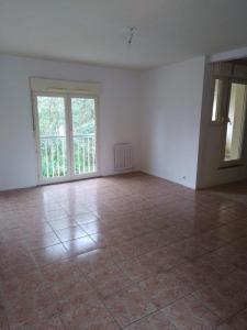 Location Appartement 5 pièces BAR-SUR-AUBE 10200