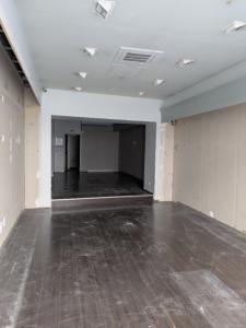 Location Local commercial SAINT-ETIENNE 42000