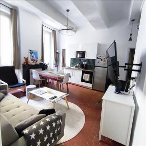 Location Appartement 3 pièces MARSEILLE-4EME-ARRONDISSEMENT 13004