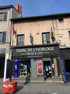 Vente Local commercial TASSIN-LA-DEMI-LUNE  69