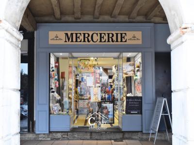 Vente Local commercial REVEL  31