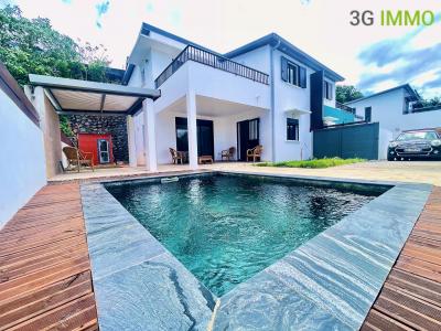 Vente Maison 8 pièces SAINT-PIERRE 97410