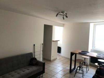 Location Appartement 2 pièces CHATEAURENARD 13160