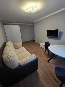 Location Appartement 2 pièces MARSEILLE-8EME-ARRONDISSEMENT 13008