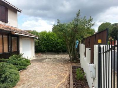 photo For rent House LORMONT 33