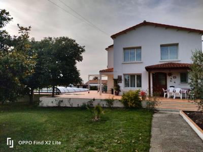 Vente Maison 12 pièces SAINT-JEAN-D'ANGELY 17400