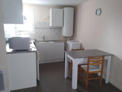 Vente Appartement 2 pièces LYON-6EME-ARRONDISSEMENT 69006