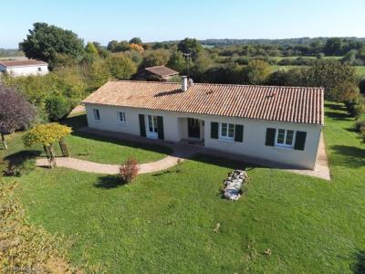 Vente Maison 6 pièces RUFFEC 16700