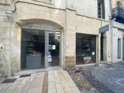 Location Local commercial AVIGNON  84