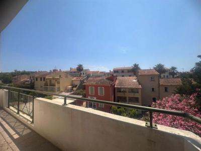 For sale Apartment SIX-FOURS-LES-PLAGES 